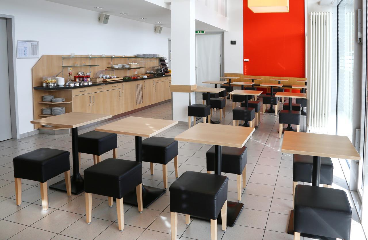 Ibis Budget Augsburg City Exterior photo